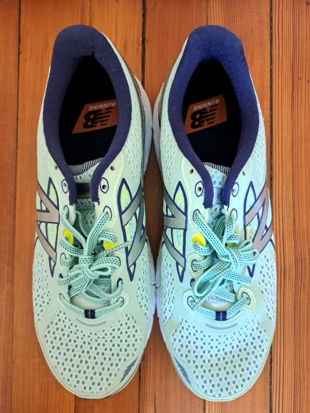 Brand-New New Balance Sneakers Size 11.5 in Mint Green